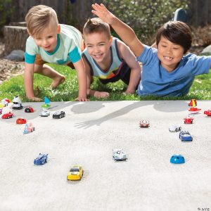 Oriental Trading - Pull-Back Plastic Vehicle & Character Assortment