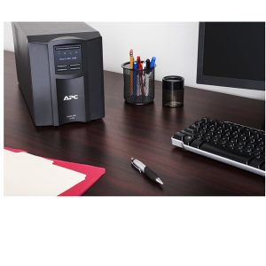 APC Smart-UPS 1500 LCD - UPS - 1 kW - 1440 VA - with APC SmartConnect