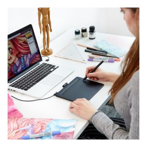 Wacom Intuos Creative Pen Small - digitizer - USB, Bluetooth - black