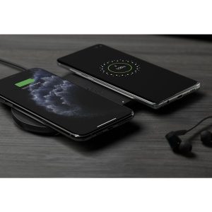 Belkin BoostCharge Dual Wireless Charging Pads wireless charging pad - + AC power adapter - 10 Watt
